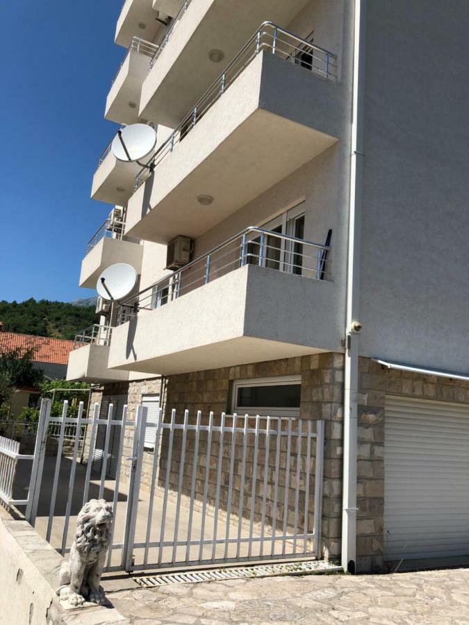 Ruza Apartman Budva Exterior photo